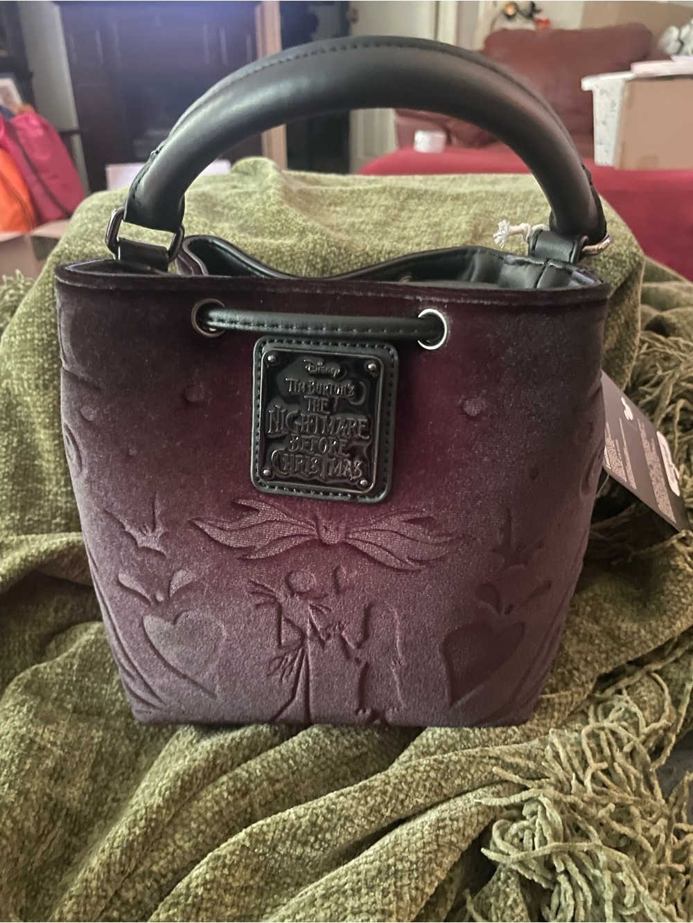 EXCLUSIVE Loungefly Disney NBC Jack Skellington Velvet Bucket Bag NWT - Picture 5 of 6